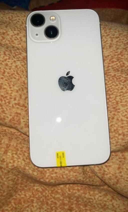 pre ordered iphones image