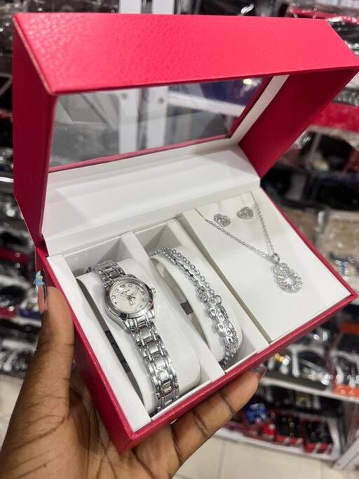 Fashion 3pcs/set watch and bracelet women set party birthday gifts jewelry wrist watch clock